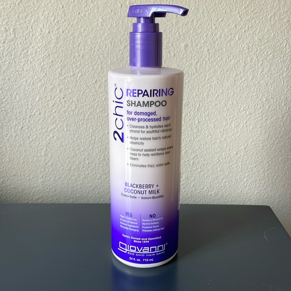 GIOVANNI 2chic Repairing Shampoo For Damaged Over-Processed Hair